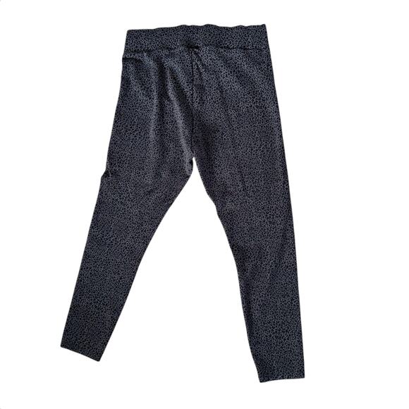 Daily Ritual Gray Leopard Print Legging Pant Size Large - Picture 5 of 6